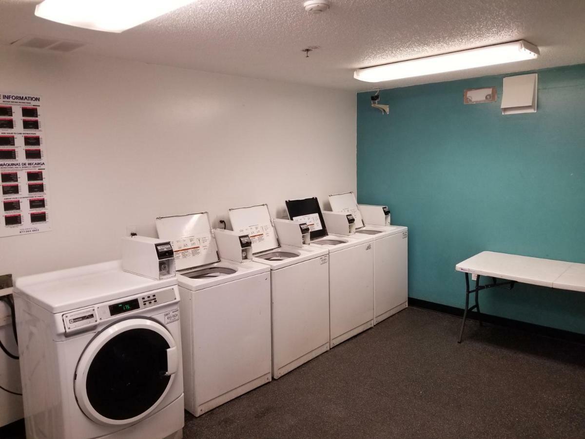 Intown Suites Extended Stay Atlanta Ga - Indian Trail Norcross Exteriör bild